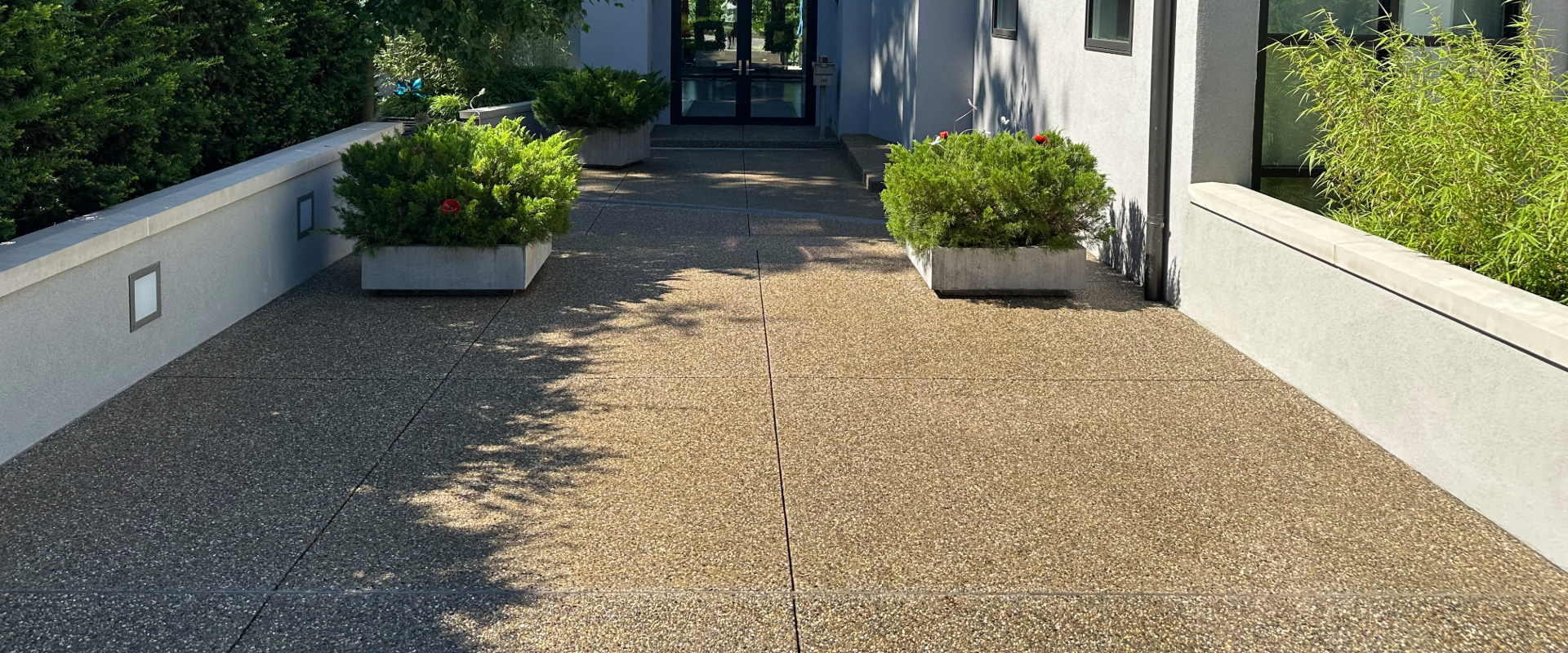 exposed aggregate front porch cleaning and sealing